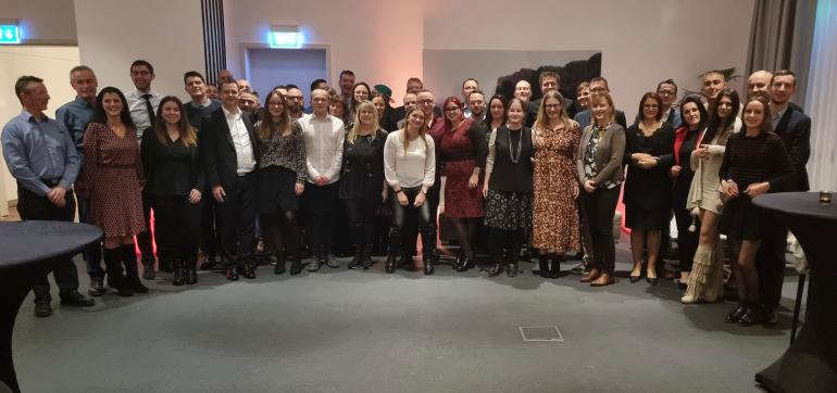 Gruppe mit Partner